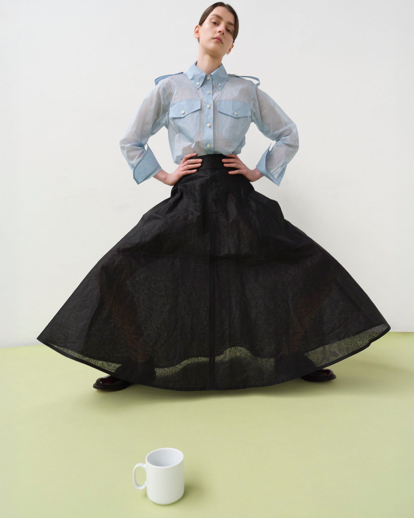 Fashion model wearing a Aletta outfit