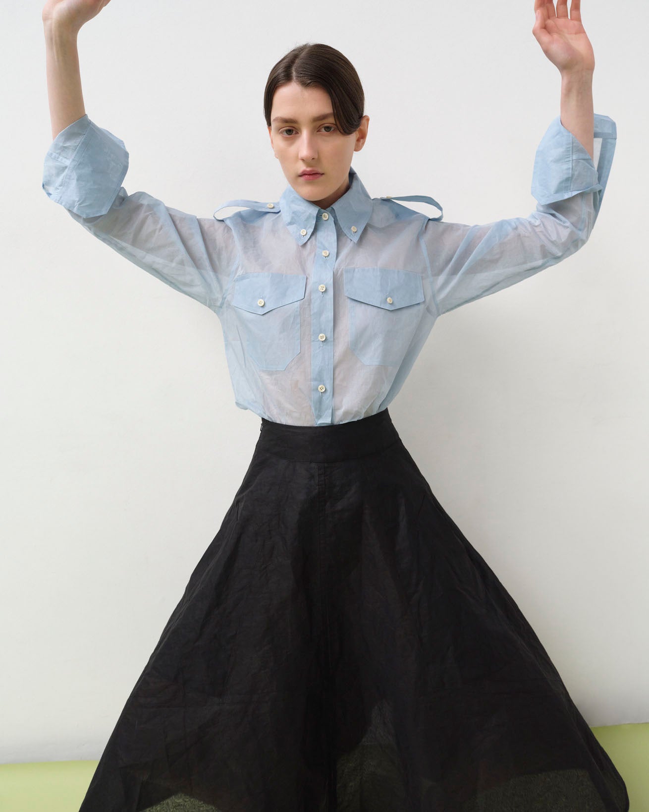 Fashion model wearing a Aletta outfit