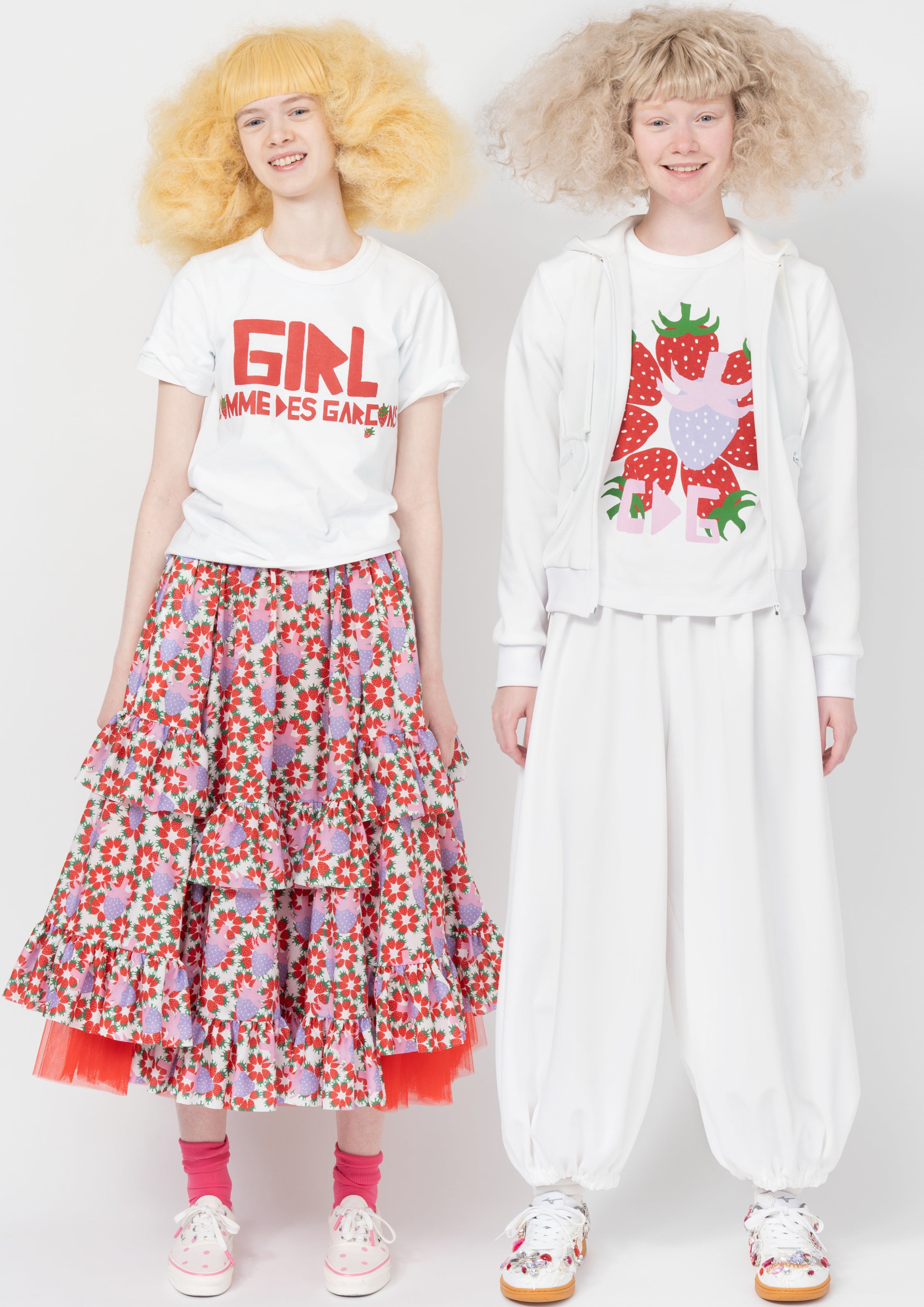 Fashion model wearing a Comme des Garçons SS26 outfit