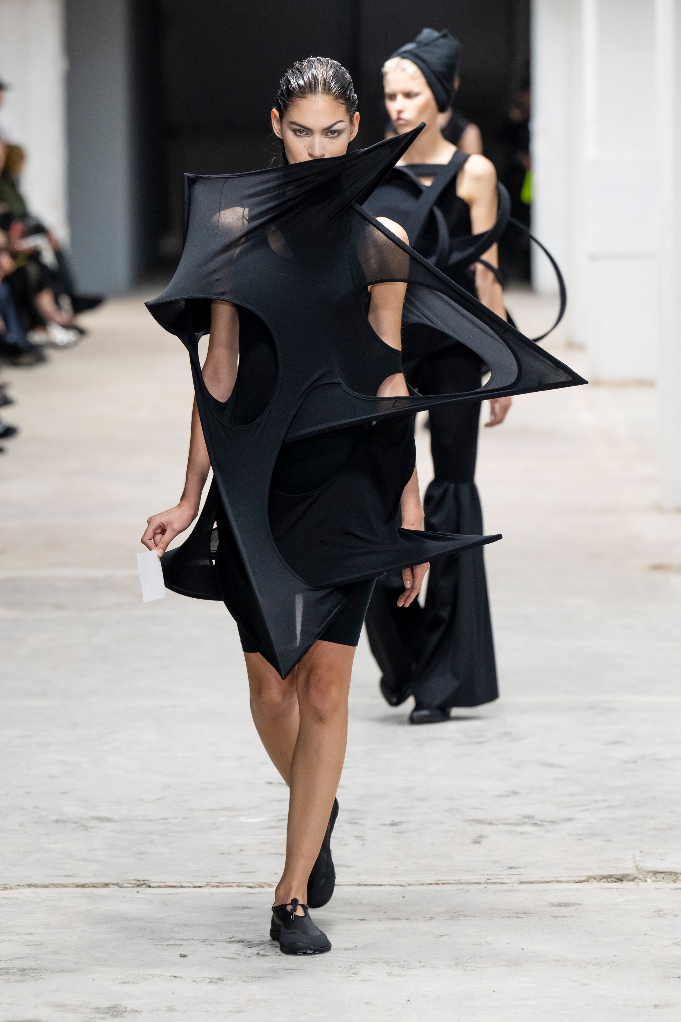 Fashion model wearing a Junya Watanabe SS26 outfit