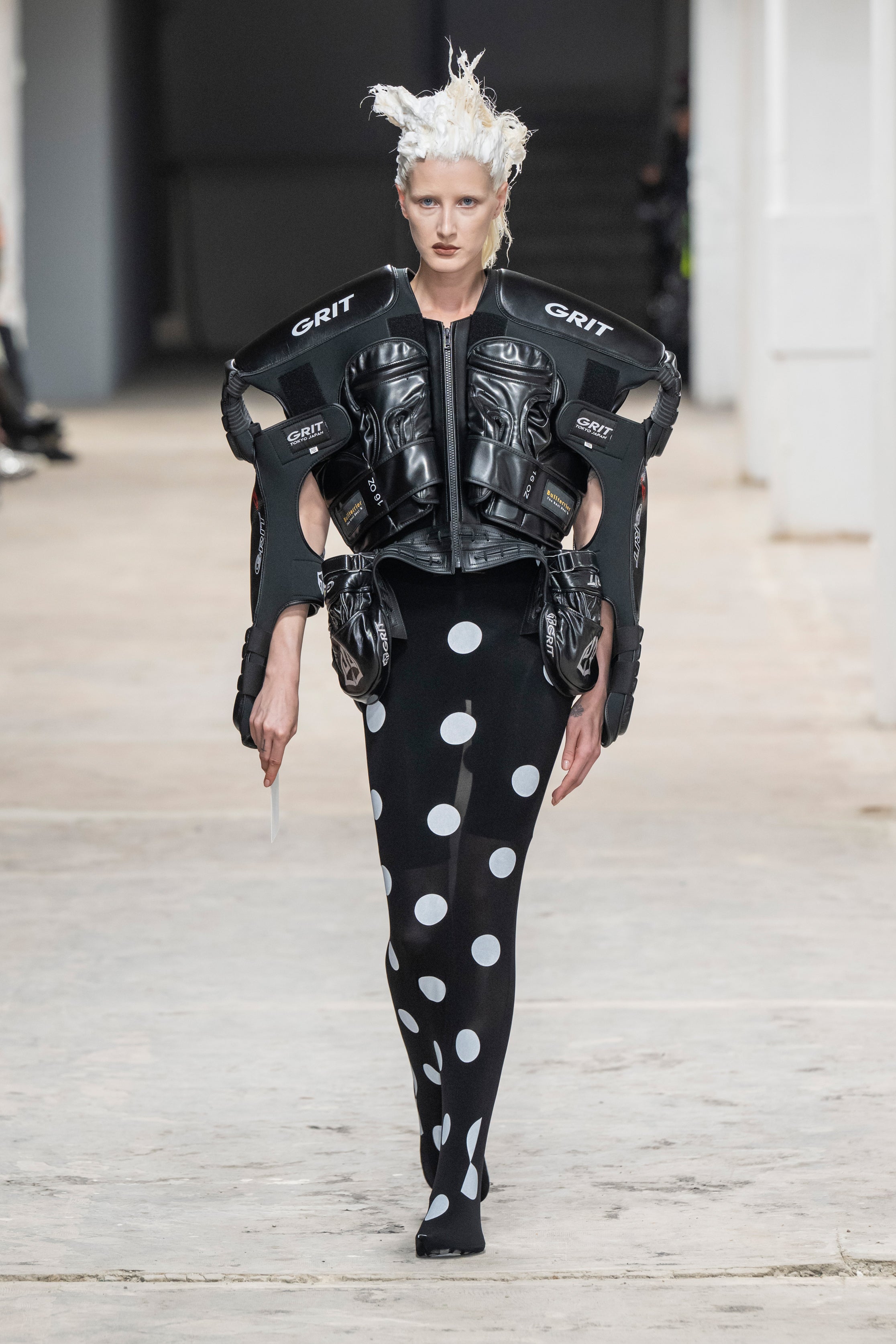 Fashion model wearing a Junya Watanabe SS26 outfit