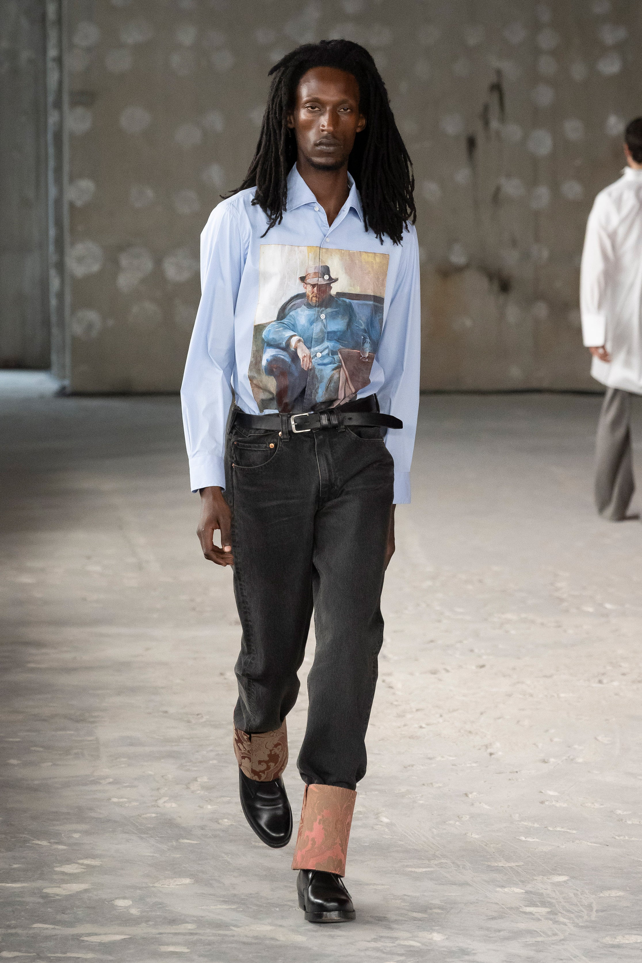 Fashion model wearing a Junya Watanabe Man SS26 outfit