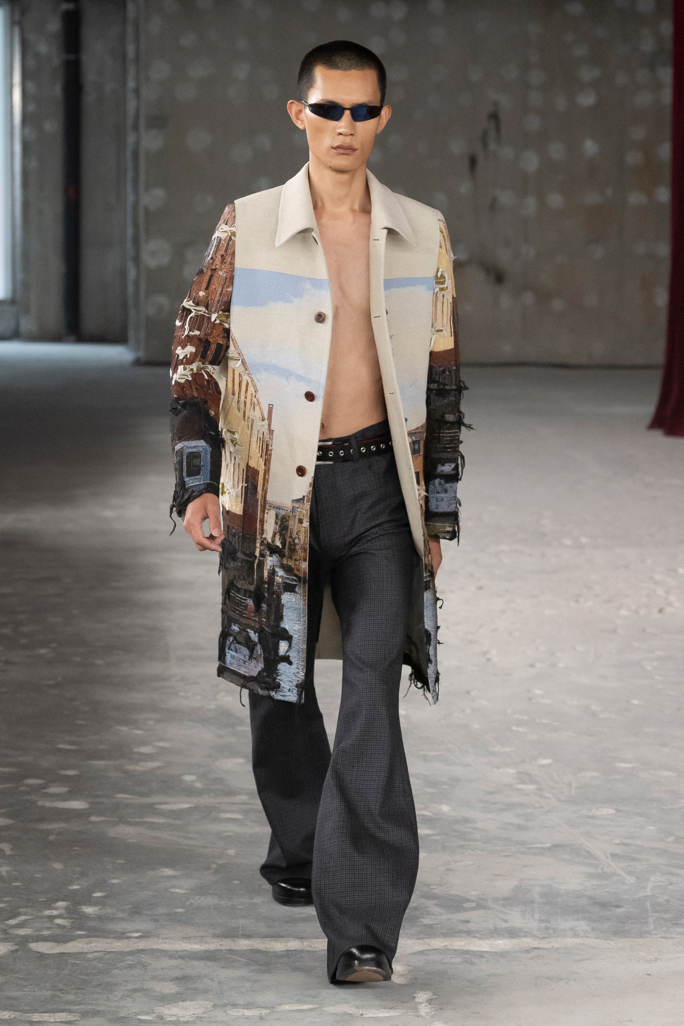 Fashion model wearing a Junya Watanabe Man SS26 outfit