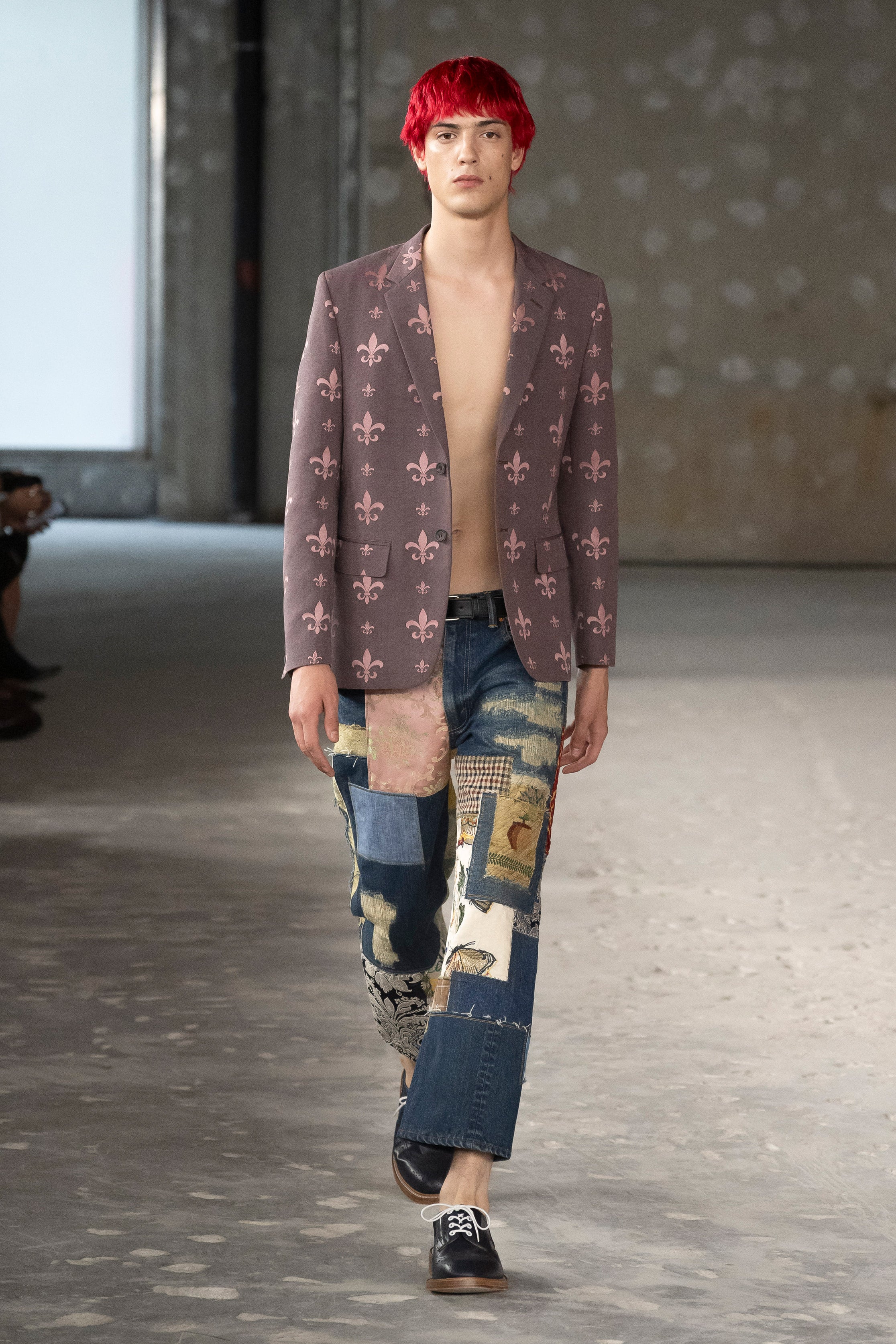 Fashion model wearing a Junya Watanabe Man SS26 outfit