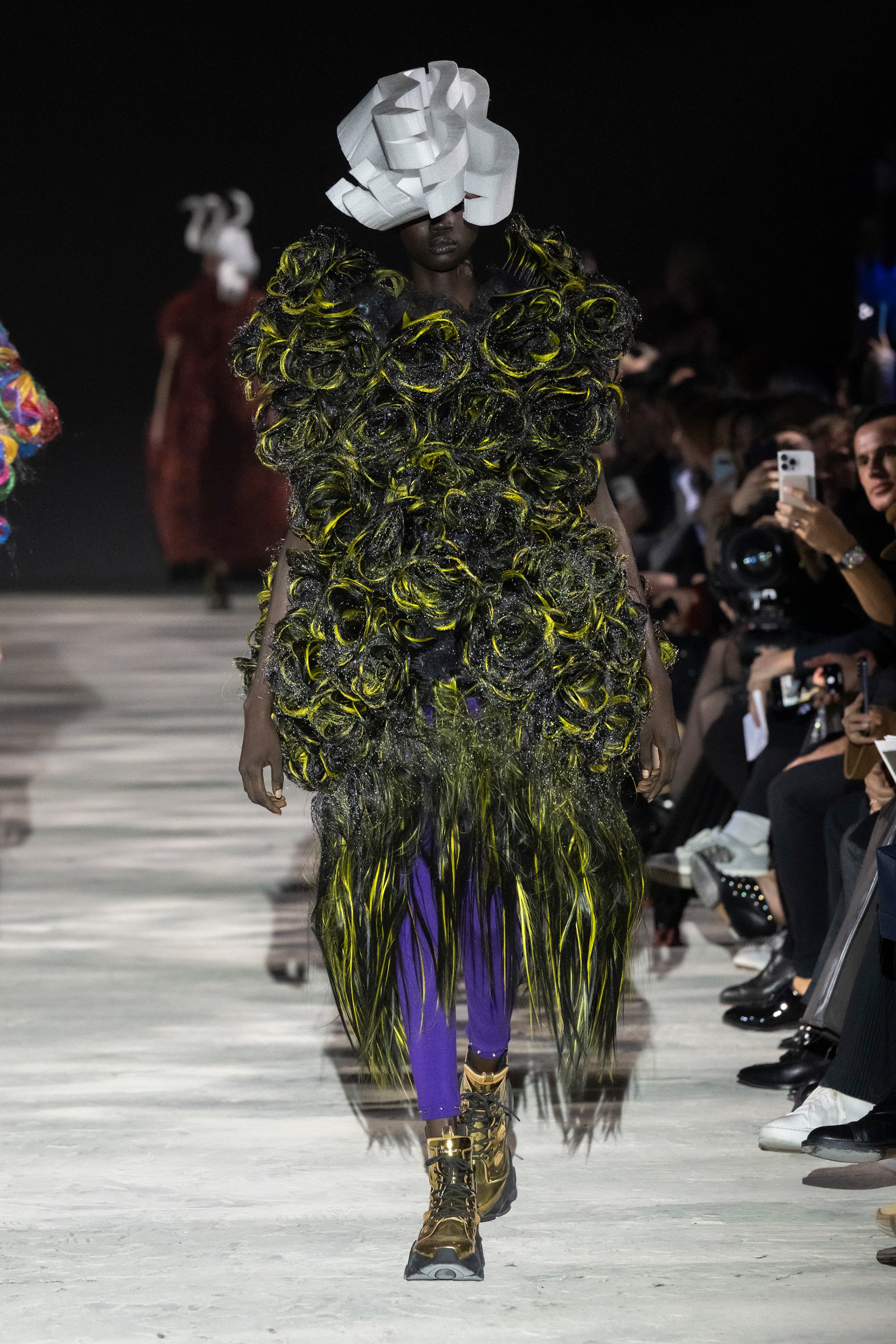 Fashion model wearing a noir kei ninomiya AW25 outfit